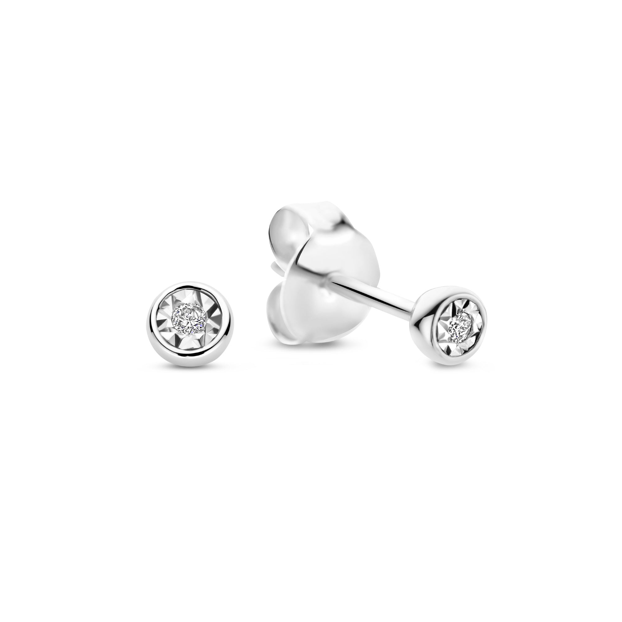 De la Paix Inaya 14 karat white gold ear studs with diamond 0.02 carat