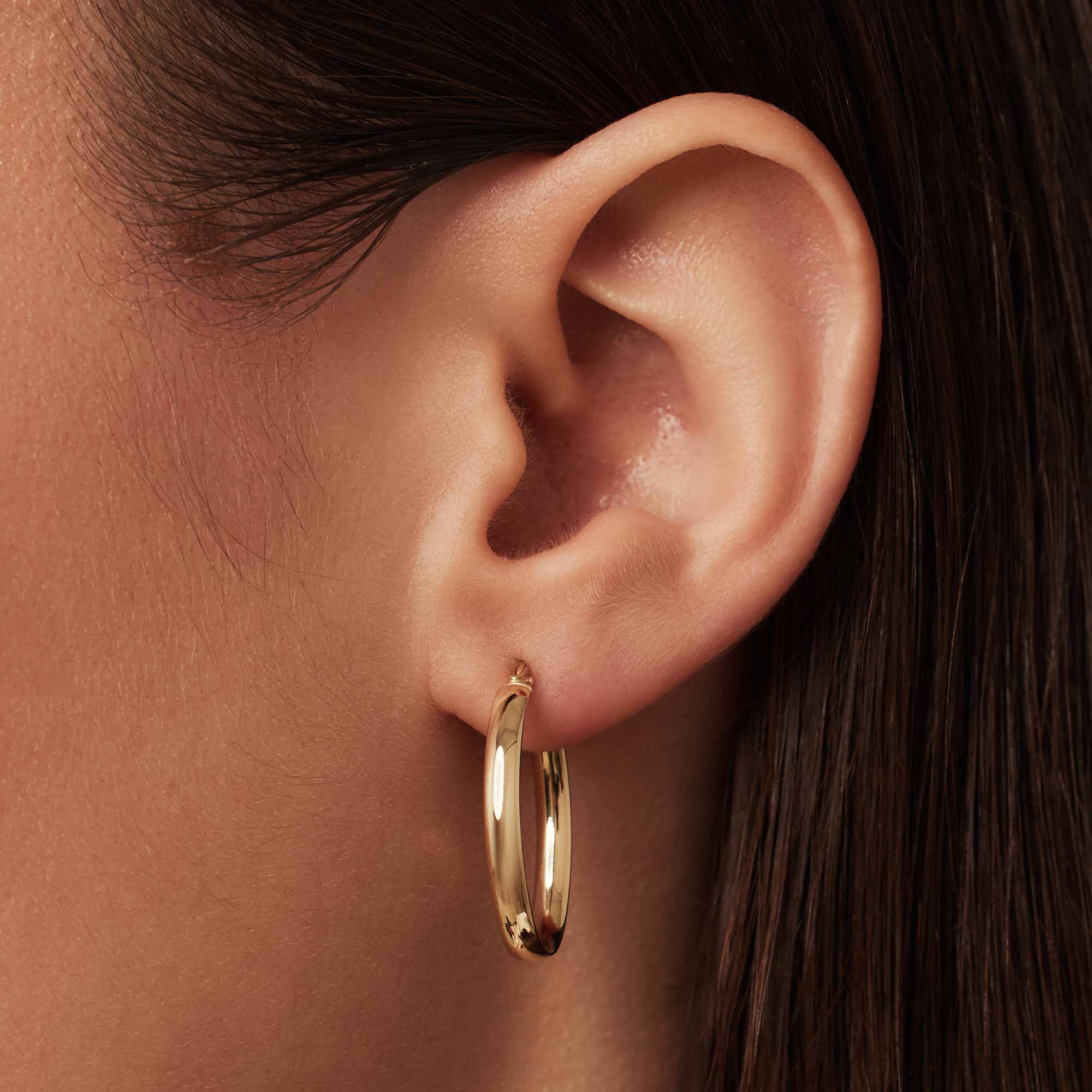 Rivoli Estrella 14 karat gold hoop earrings (23 mm)