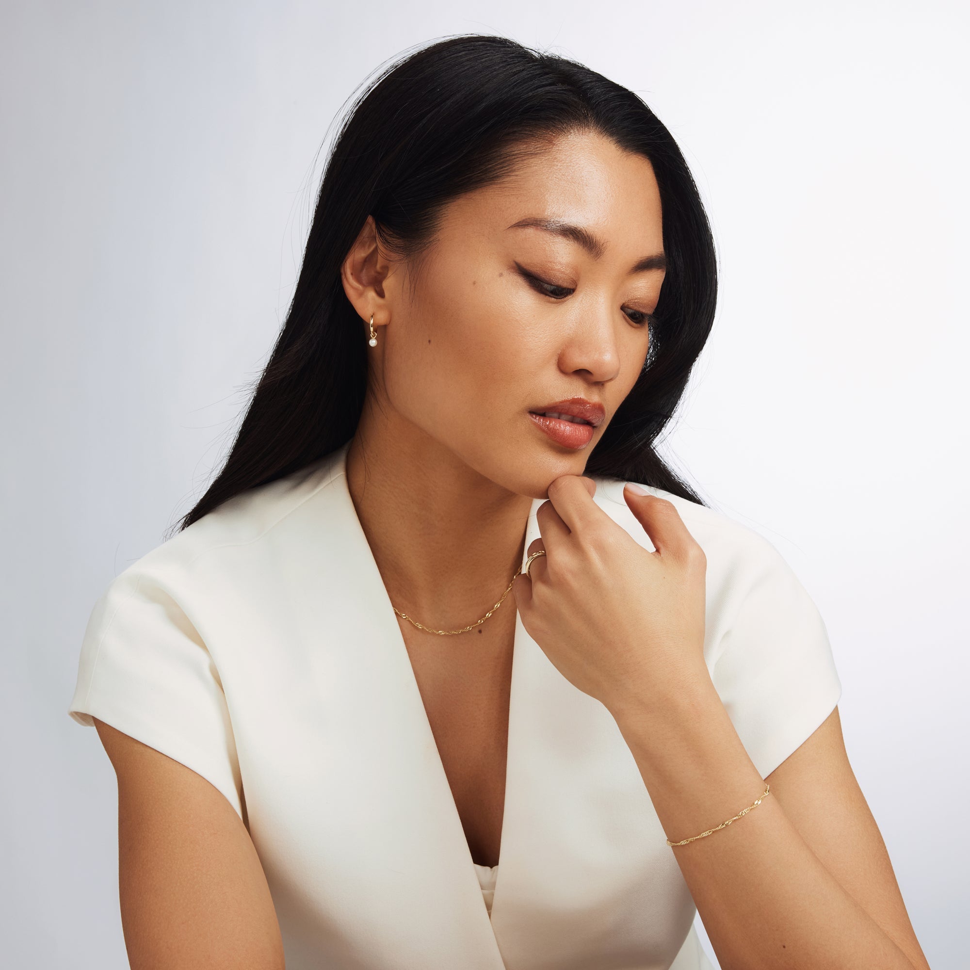 Belleville Luna 14 karat gold hoop earrings with freshwater pearl