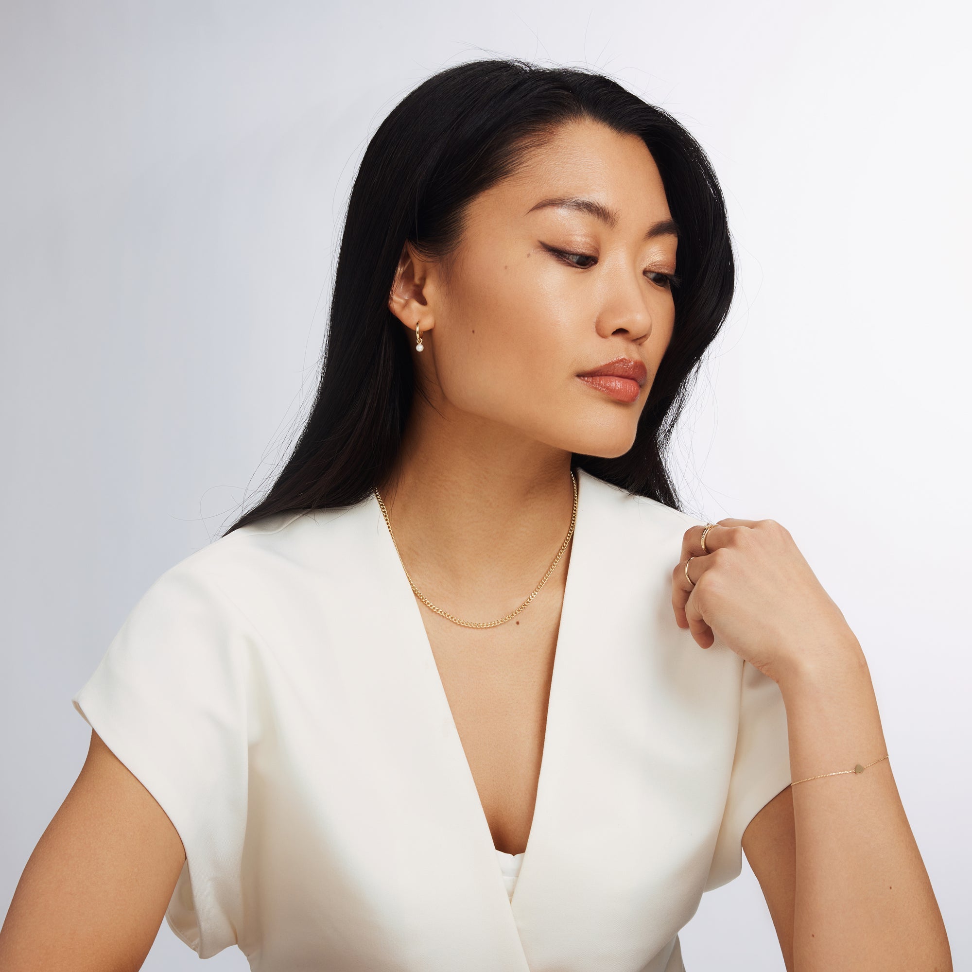 Belleville Luna 14 karat gold hoop earrings with freshwater pearl