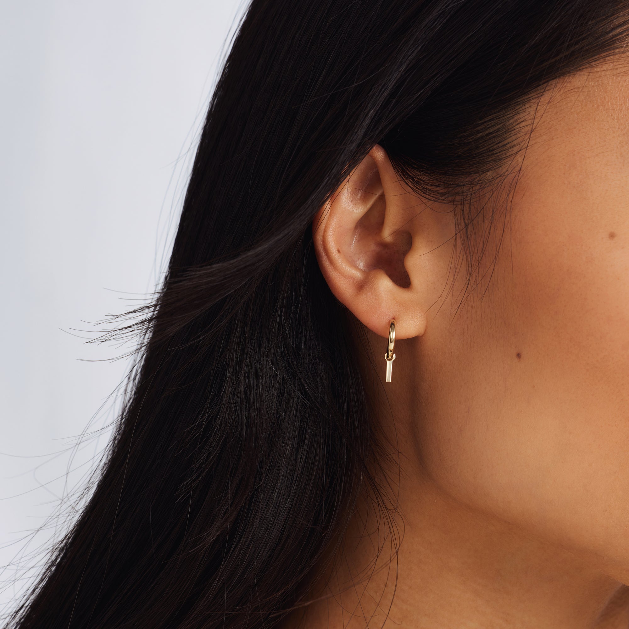 Monceau Josephine 14 karat gold hoop earrings with rod