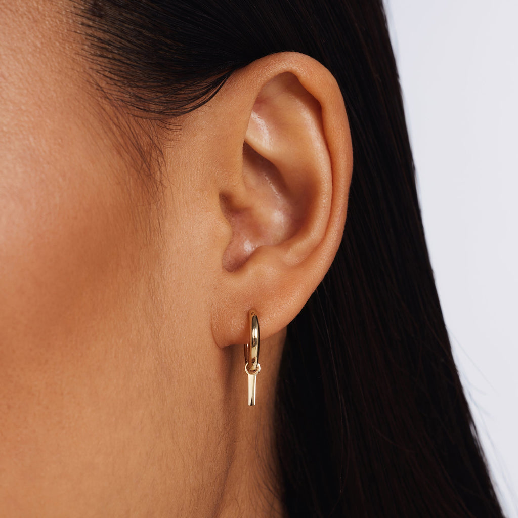 Monceau Josephine 14 karat gold hoop earrings with rod