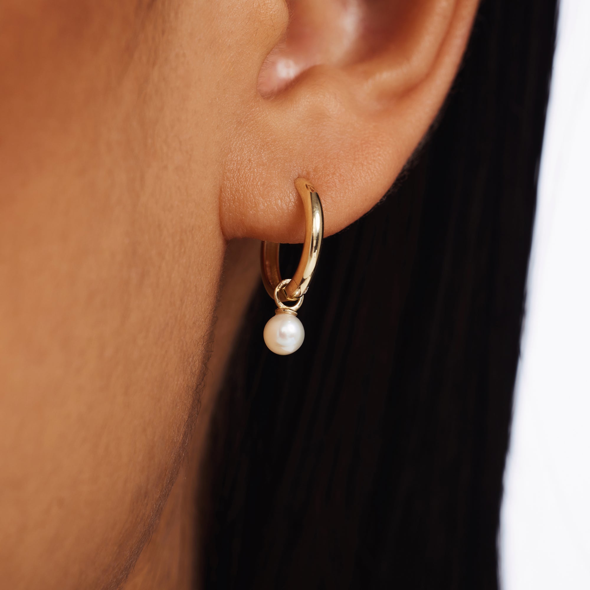 Belleville Luna 14 karat gold hoop earrings with freshwater pearl