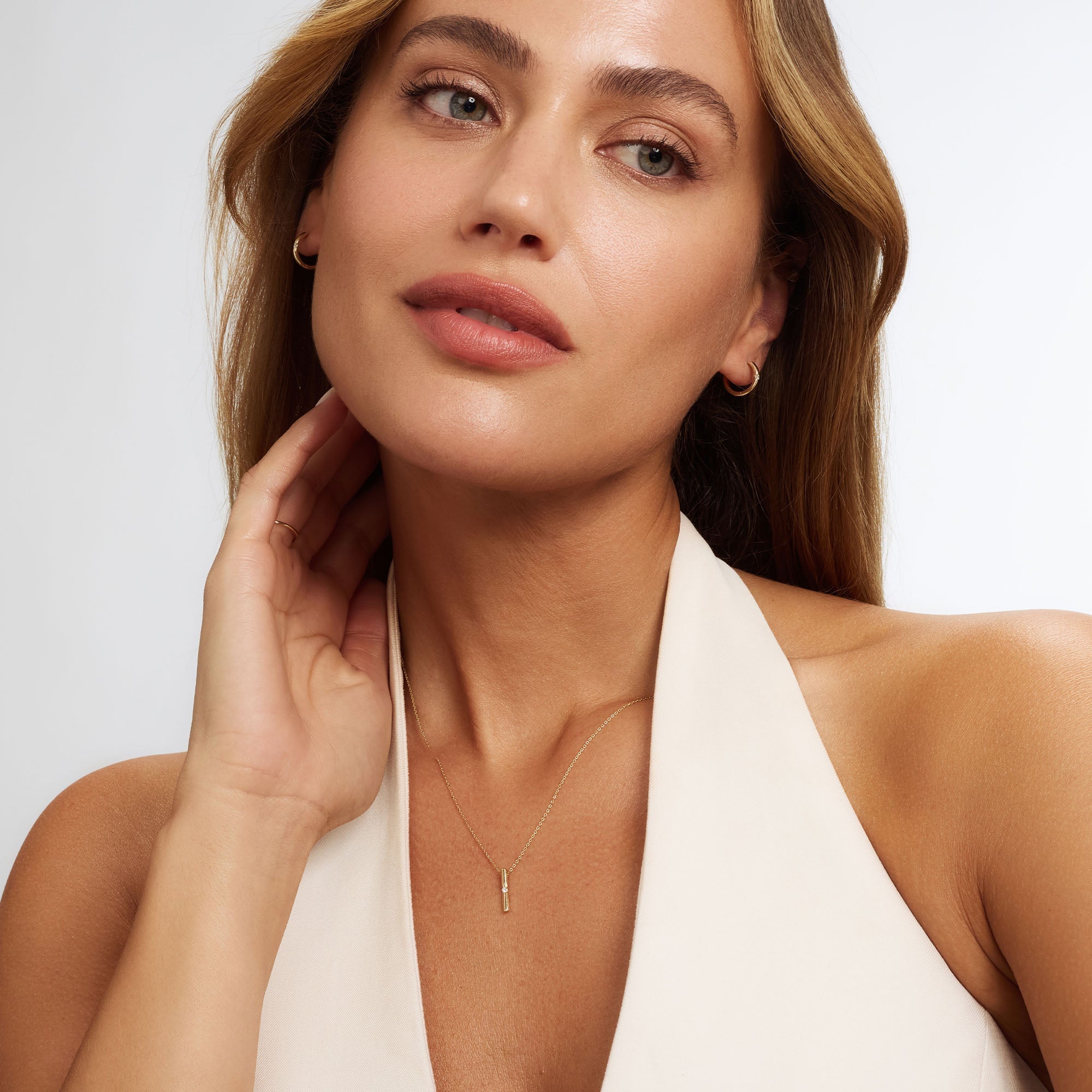 De la Paix Mia 14 karat gold Earrings with diamond 0.06 carat