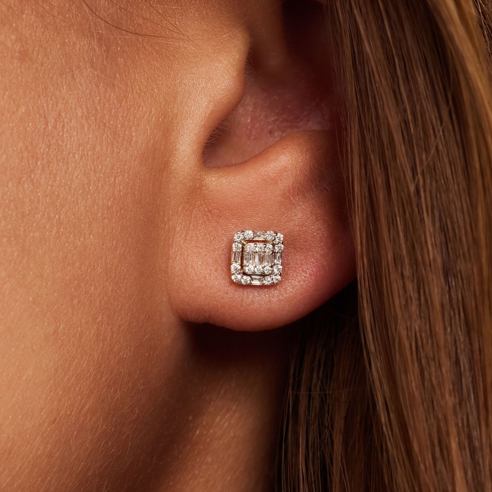 De la Paix Elena 14 karat gold stud ear studs with diamond 0.25 carat