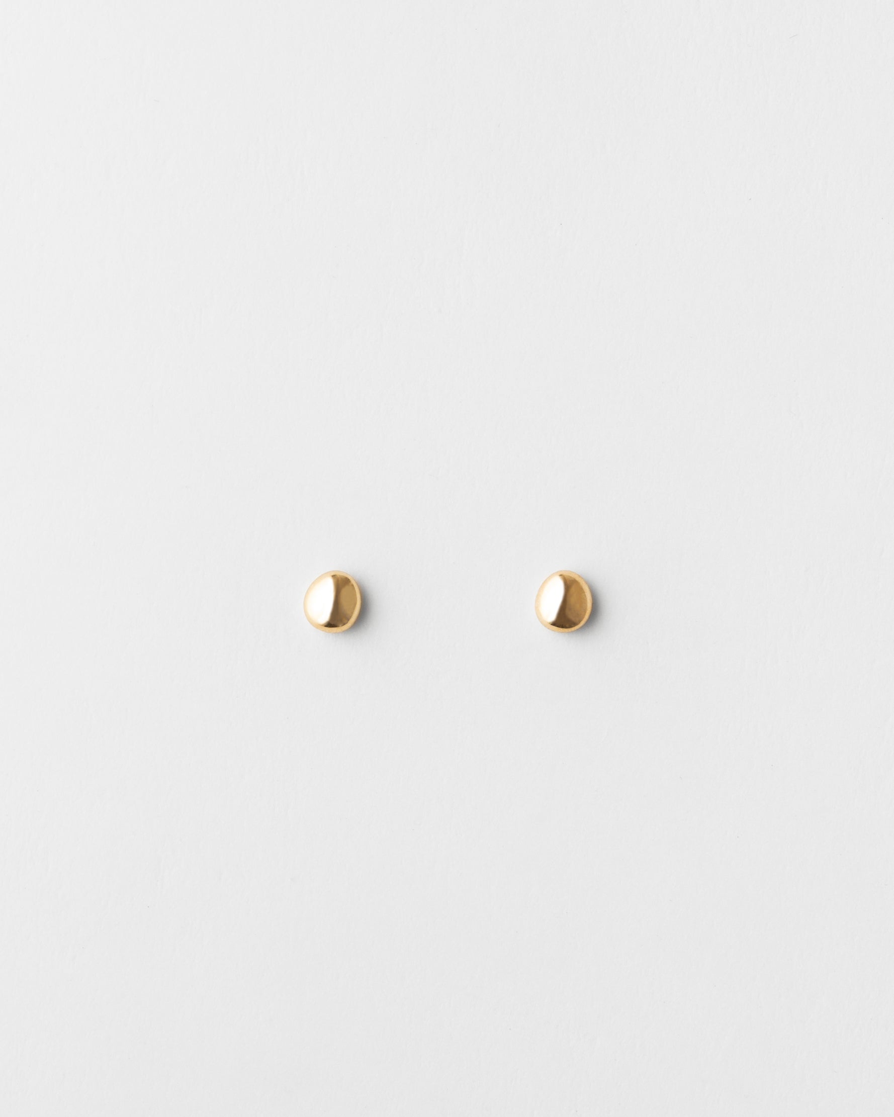 Tiny Pebble Studs