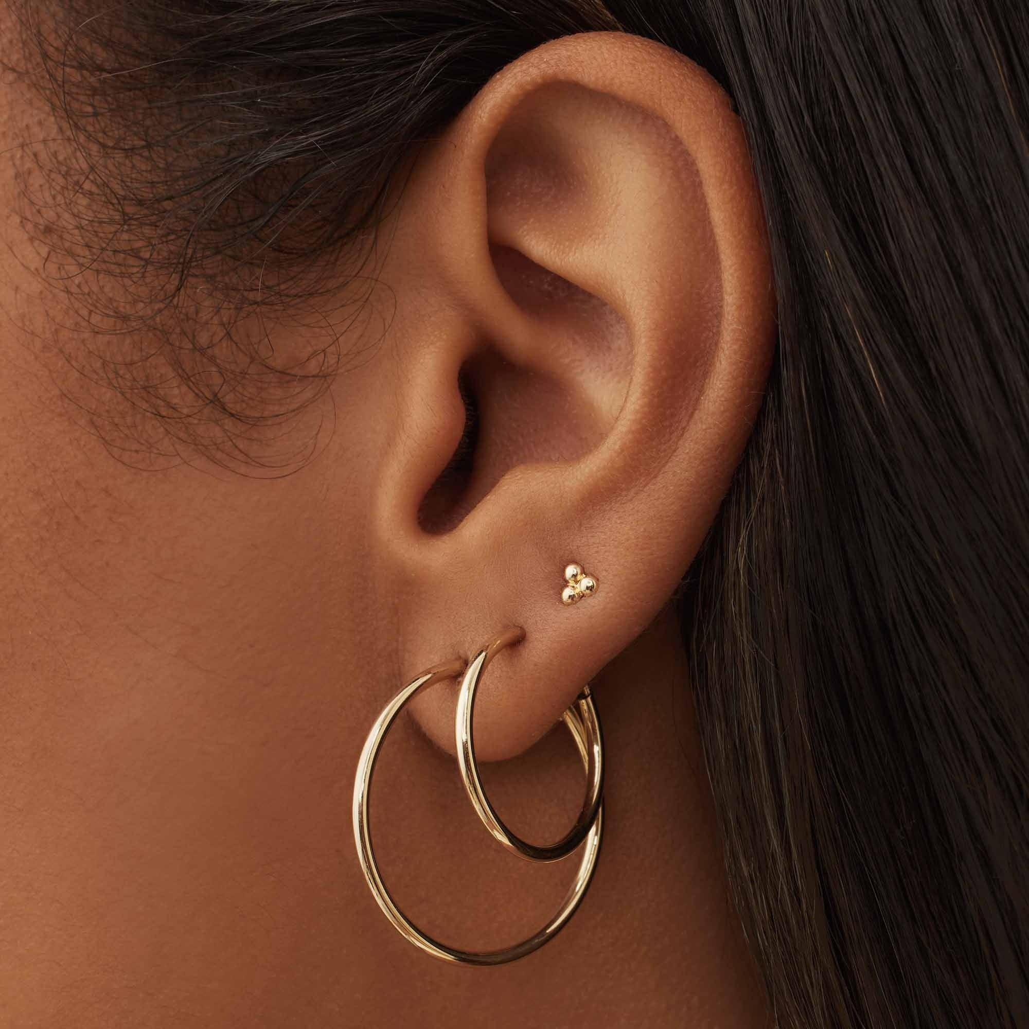 Le Marais Cerise 14 karat gold hoop earrings (16 mm)