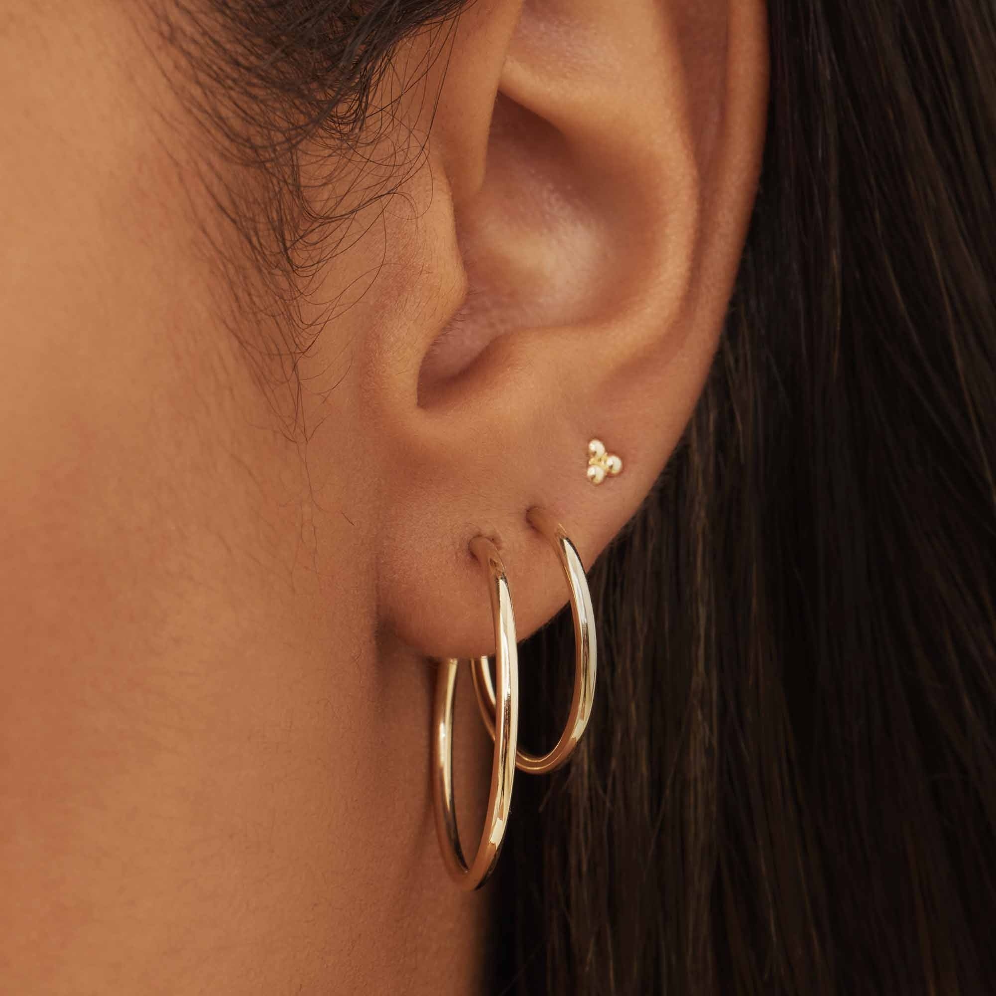 Le Marais Cerise 14 karat gold hoop earrings (16 mm)