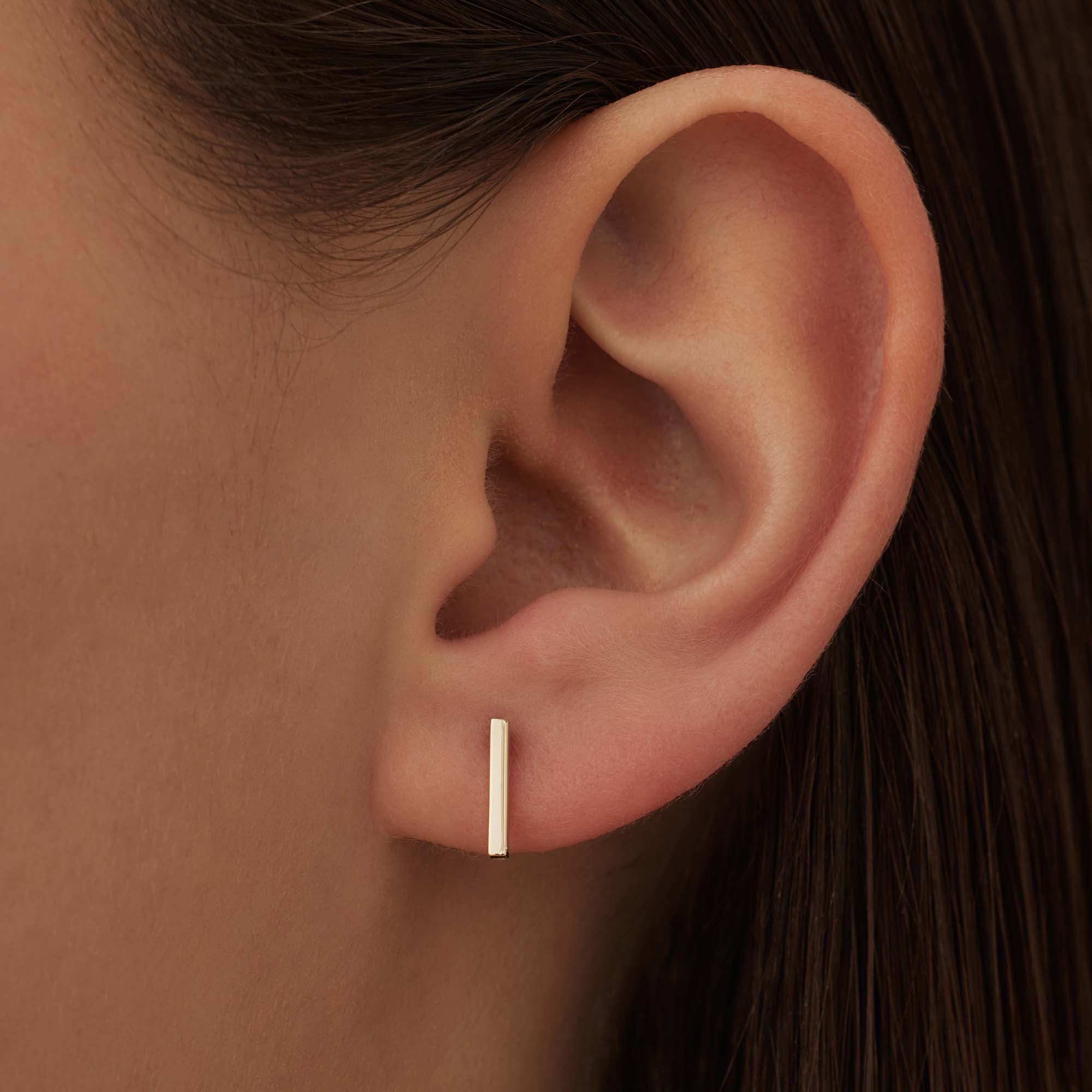 Le Marais Rosalie 14 karat gold ear studs with rod