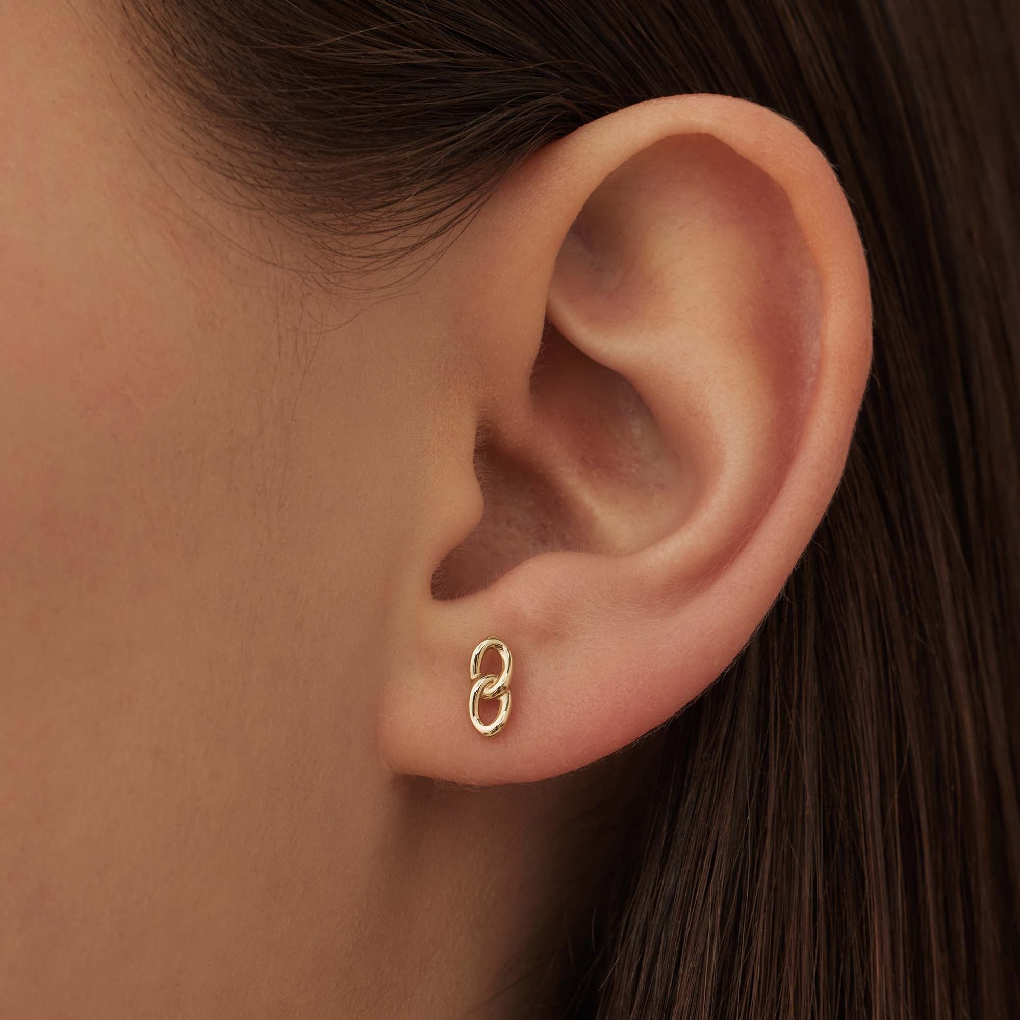 Le Marais Règine 14 karat gold ear studs with chains