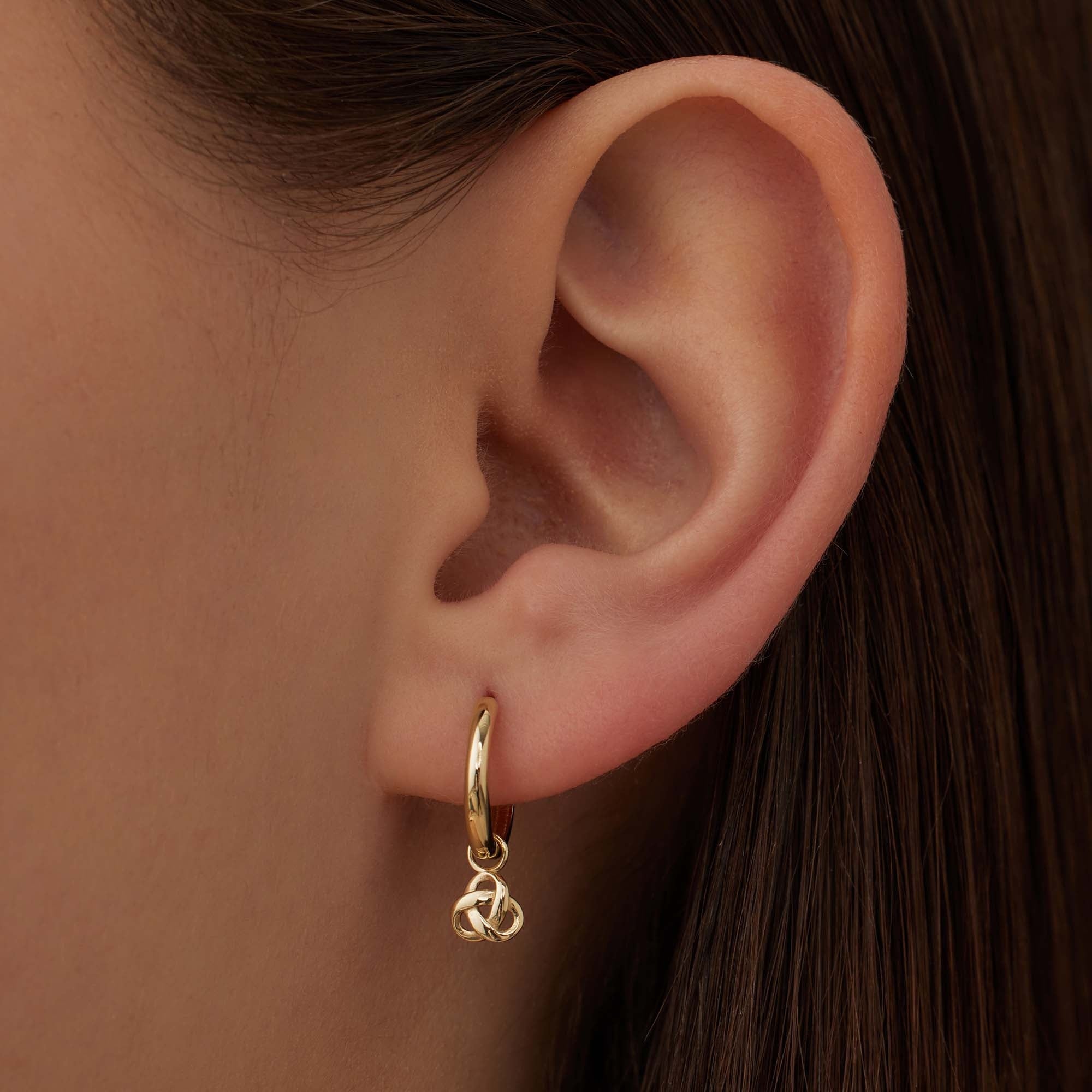 Rivoli Méline 14 karat gold hoop earrings with knot