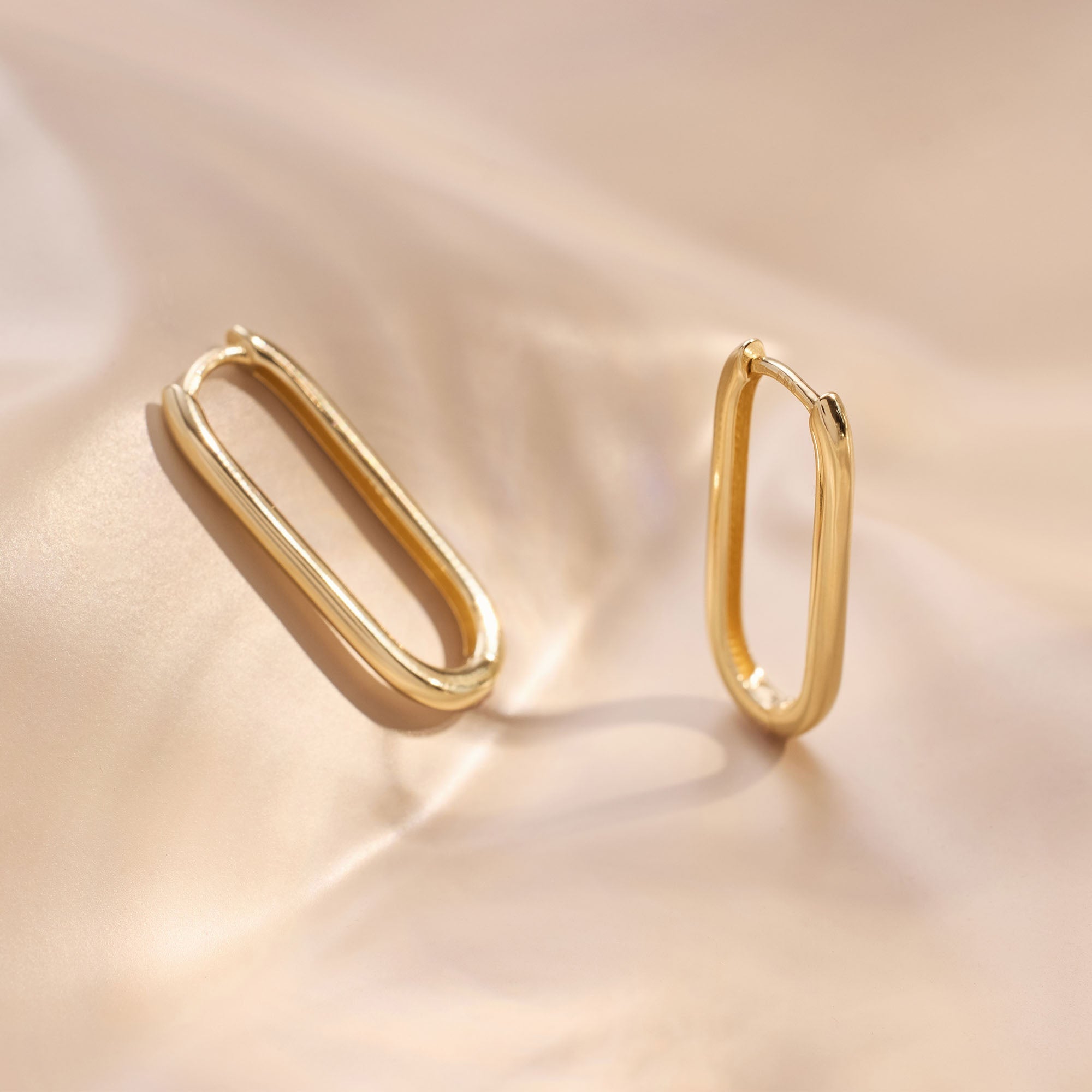 Rivoli Aimée 14 karat gold hoop earrings