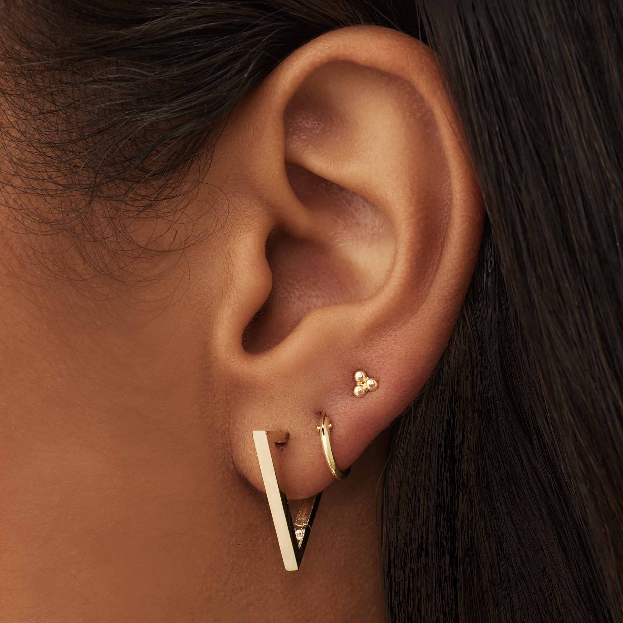 Monceau Jolie 14 karat gold triangle earrings