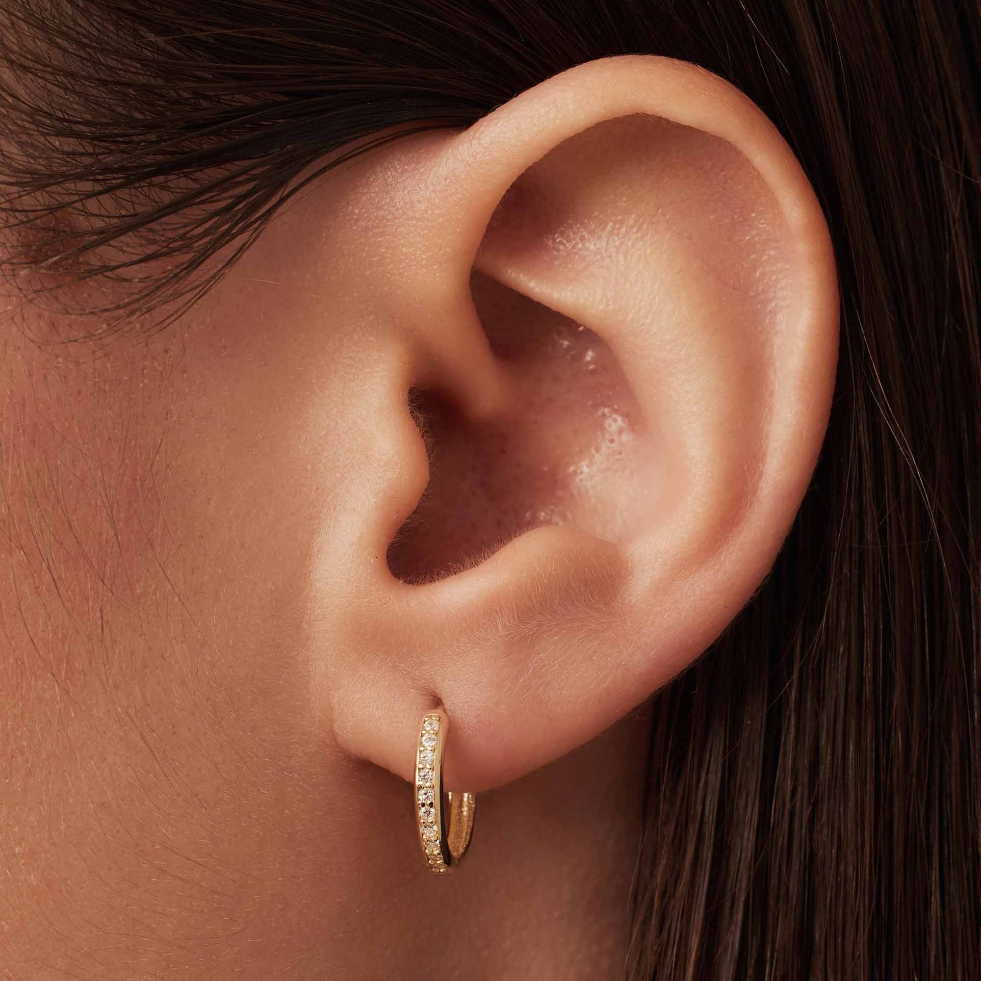 Le Marais Merle 14 karat gold hoop earrings with zirconia (12 mm)