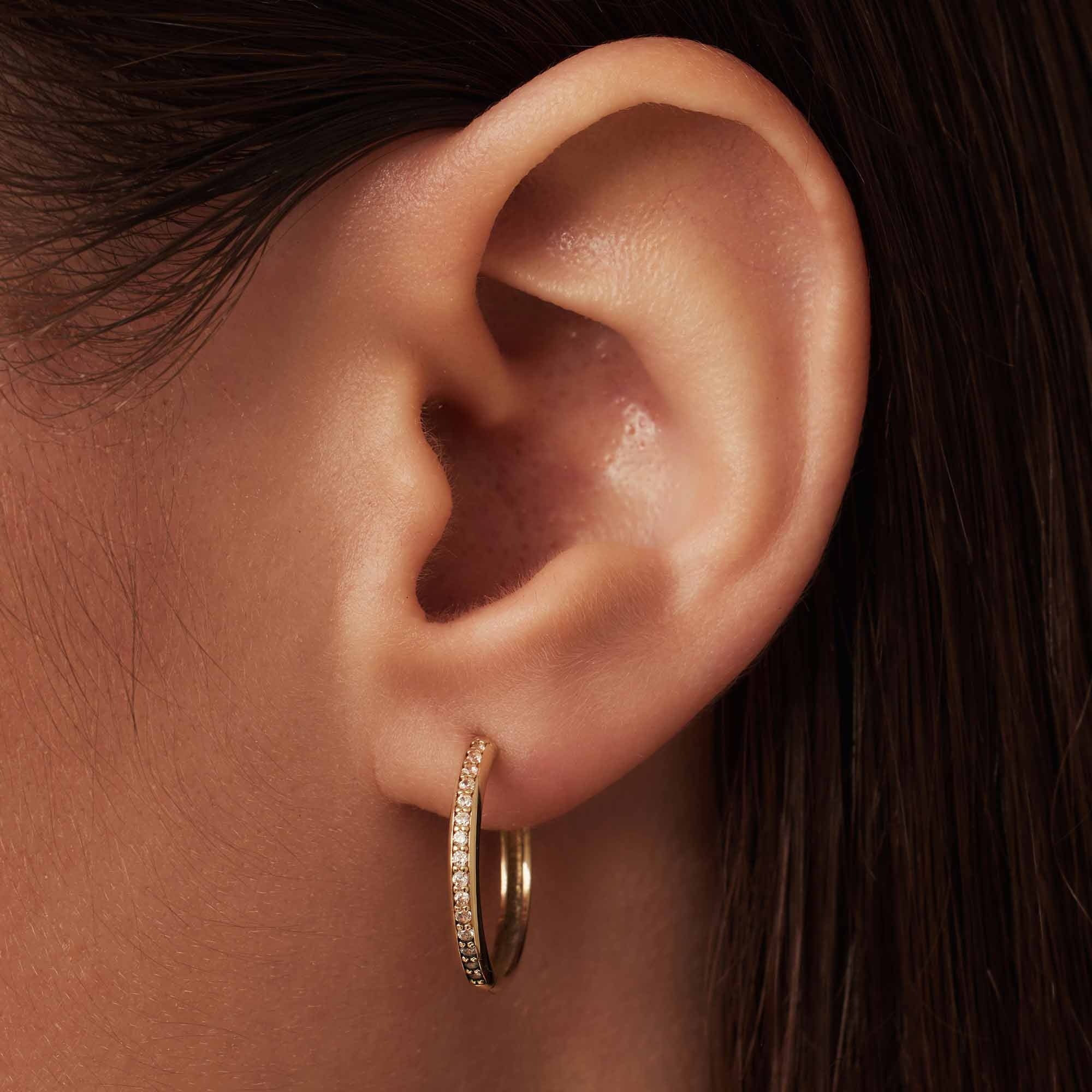 Le Marais Merle 14 karat gold hoop earrings with zirconia (17.5 mm)