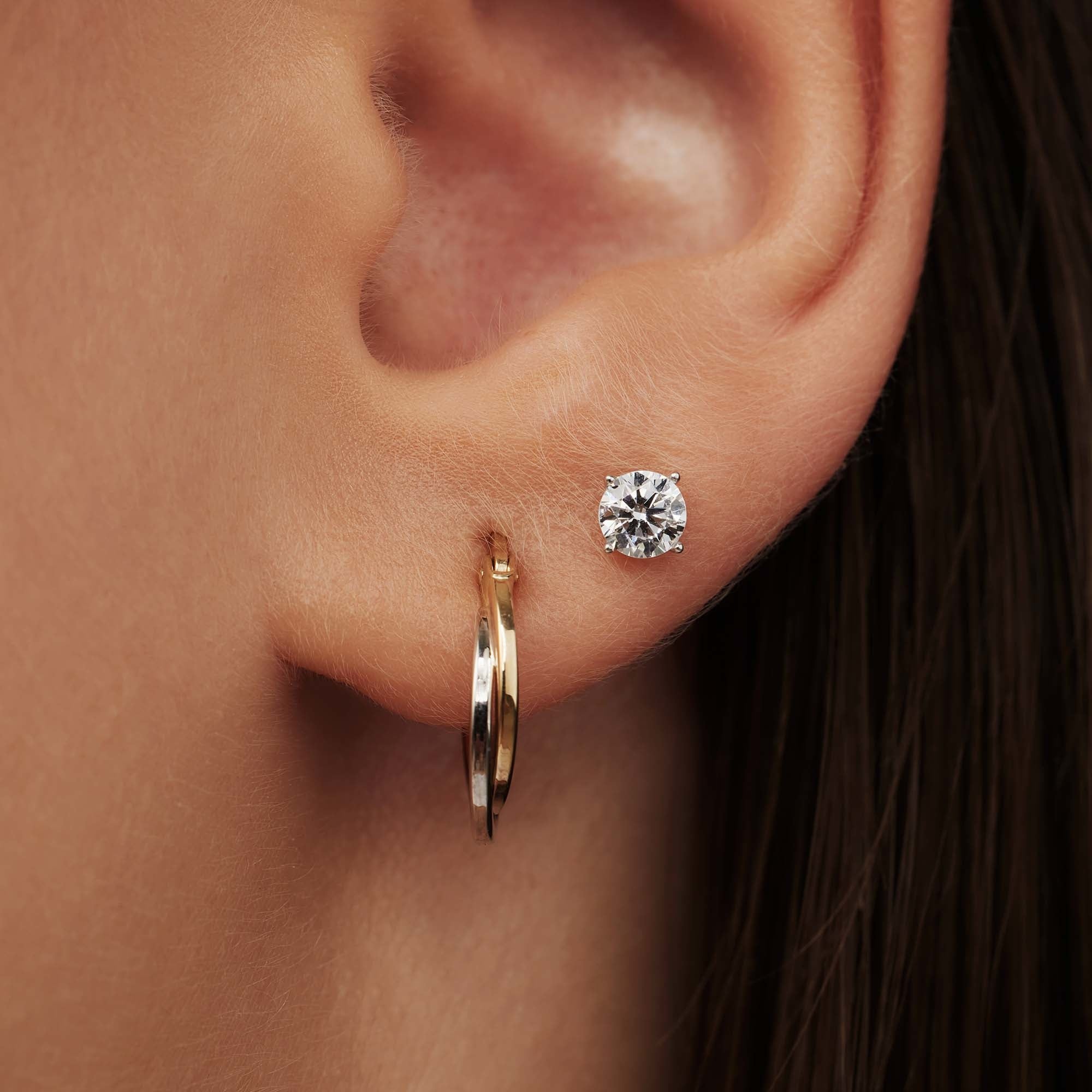 Saint Germain Lourdes 14 karat white gold ear studs with zirconia
